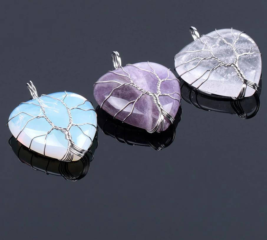Collier Arbre de Vie 'Amour' : Élégance Symbolique, Énergie Positive