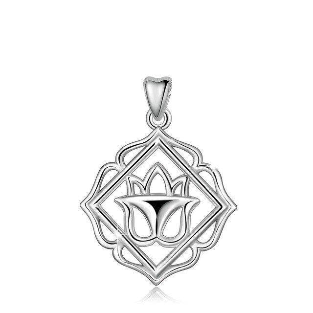 Collier Arbre de Vie Lotus : Élégance Naturelle, Énergie Spirituelle Sublime