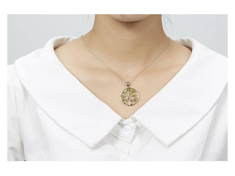 Collier Arbre de Vie Élégance - Bijou en Argent Sterling avec Topazes Naturelles