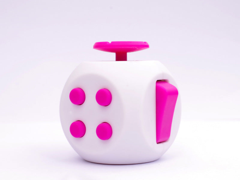 Fidget Cube Relaxant: Votre Allié Anti-Stress Pour une Concentration Optimale