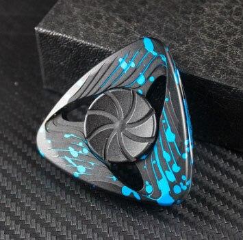 Hand Spinner Noir Aluminium : Élégance et Relaxation Au Bout Des Doigts !