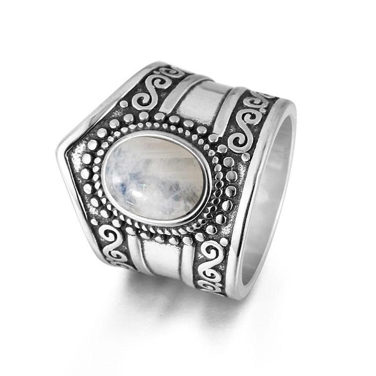 Bague Zen Pierre de Lune : Éclat Éthnique, Élégance Intemporelle