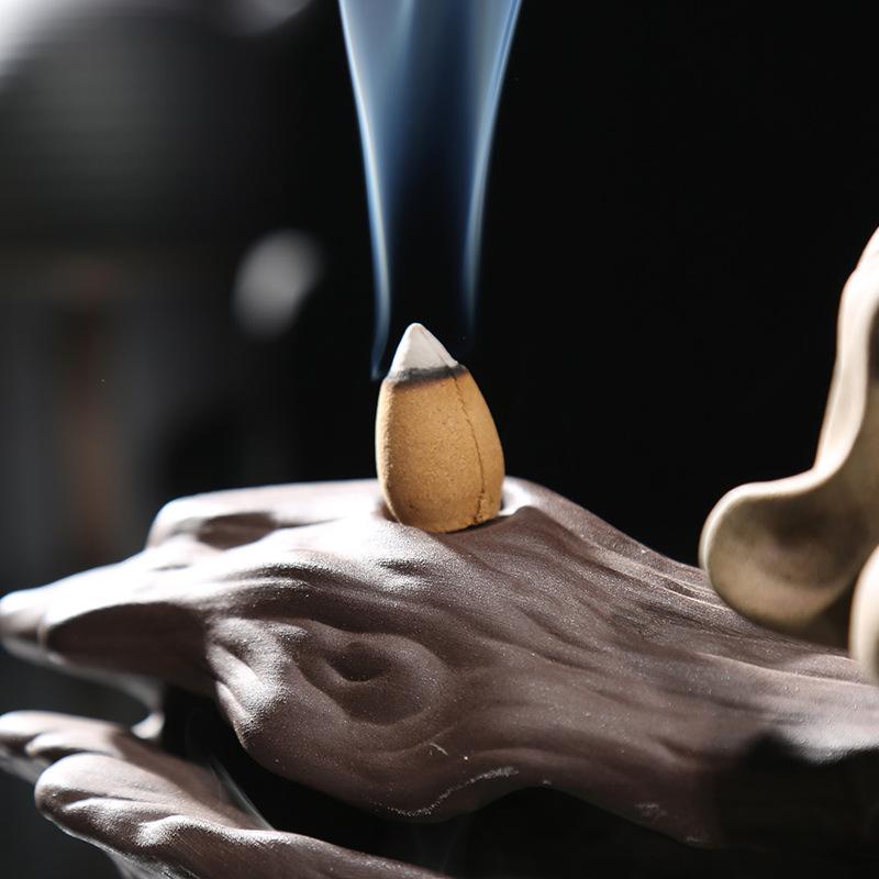 Porte Encens Bouddha Rieur : Sérénité et Parfum Zen à Domicile