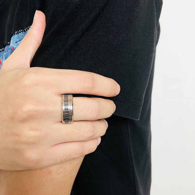 Bague Anti-Stress Piano : Équilibre et Élégance au Bout des Doigts