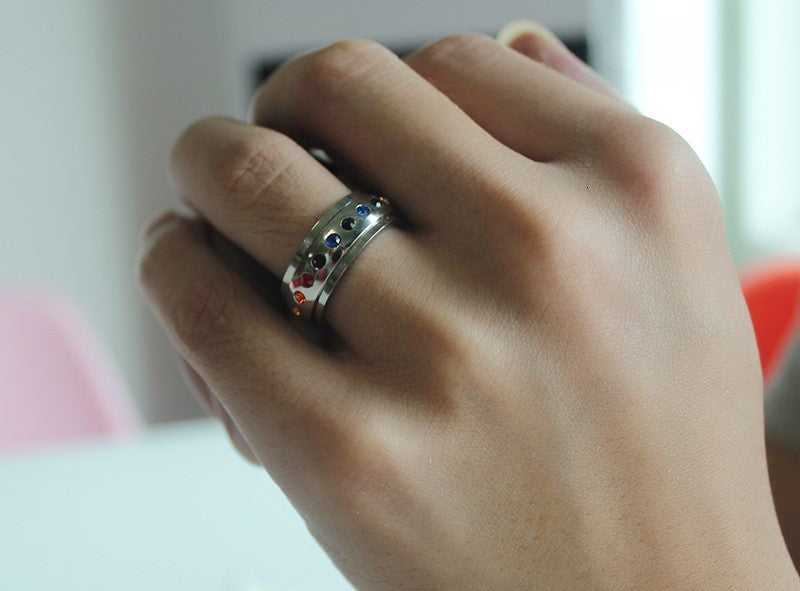 Bague Anti-Stress Arc-en-Ciel : Équilibre et Sérénité à Votre Portée