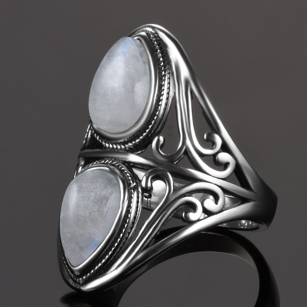 Bague Argent Zen avec Pierre de Lune : Élégance et Sérénité