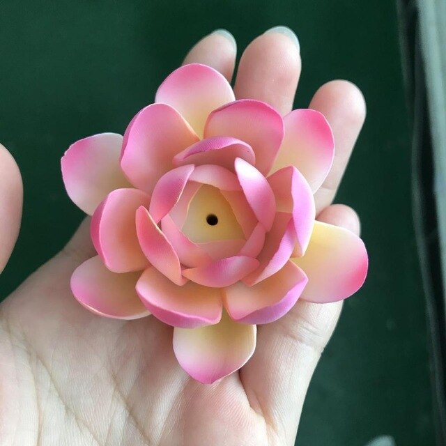 Porte Encens Fleur de Lotus : Équilibre Zen et Élégance Intemporelle