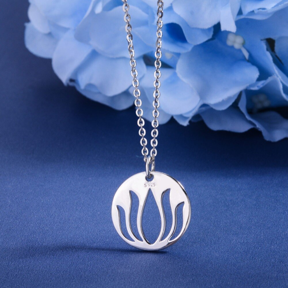 Collier Lotus Femme Arbre de Vie - Éveillez Votre Esprit avec l'Arbre de Vie