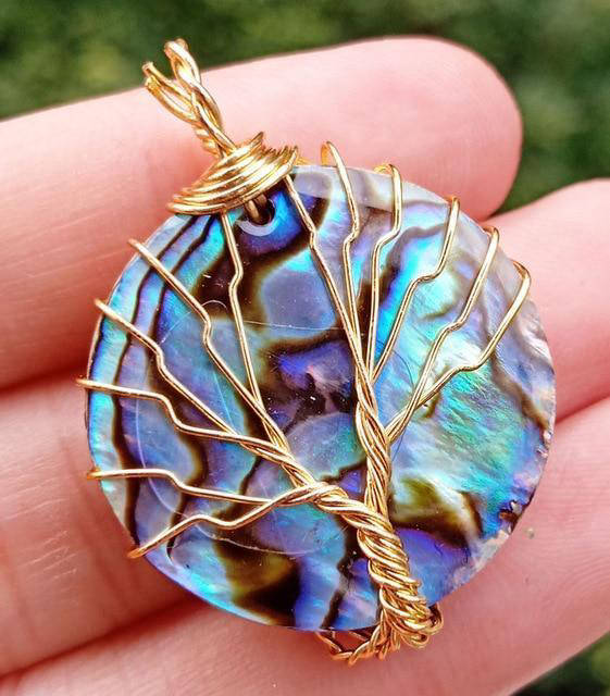 Pendentif Arbre de Vie Coquillage Élégance et Symbolisme Divin