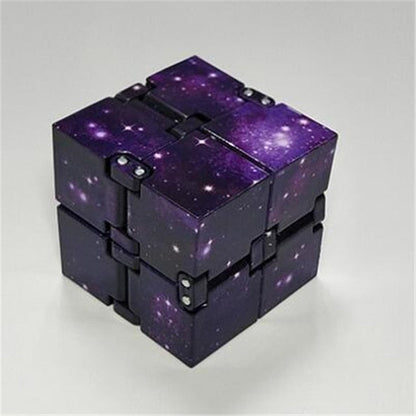 Cube Infinity : Jouet Anti-Stress Innovant pour Relaxation Ultime et Confort Mental