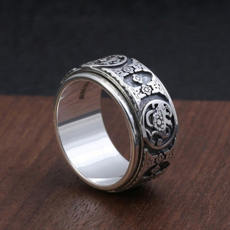 Bague Anti-Stress Tigre Argent : Élégance et Sérénité au Quotidien