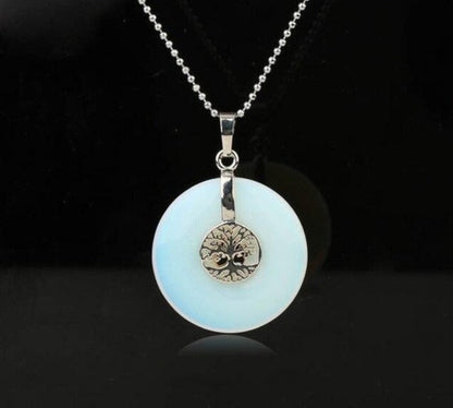 Collier Arbre de Vie Élégant : Breloque Unique, Style Intemporel Parfait!