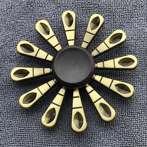 Hand Spinner Anti-Stress Doré 12 Branches : Boostez votre concentration avec élégance et fluidité